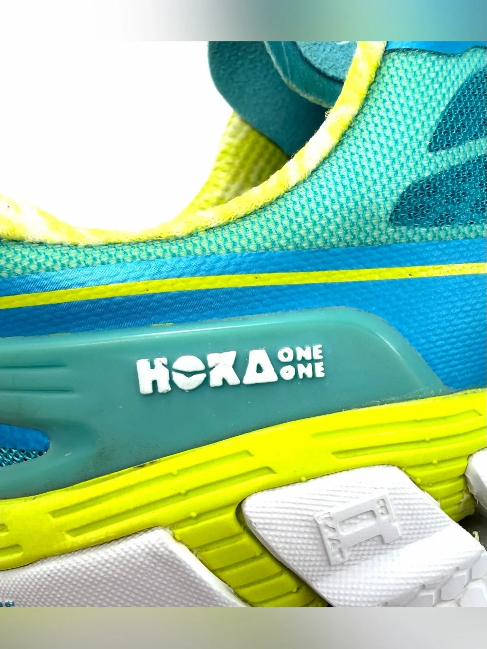 HOKA ONE ONE Conquest Women’s 6.5 Blue Lime Max Cushion Running Shoes EU 38